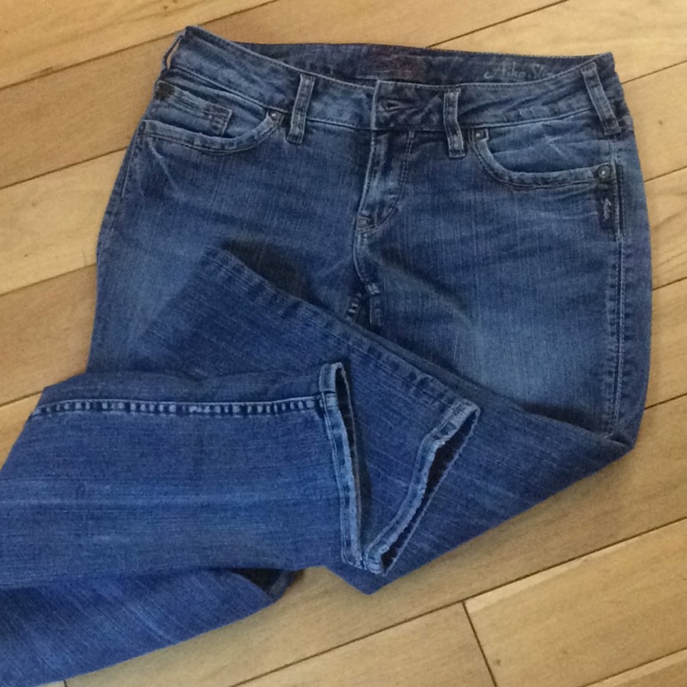 Silver brand aiko slim jeans size 28/33